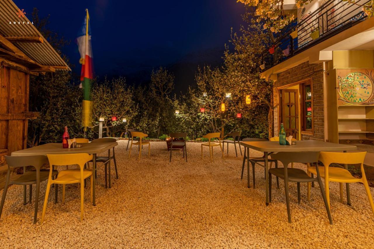 Hostel Zostel Sāngla Exterior foto